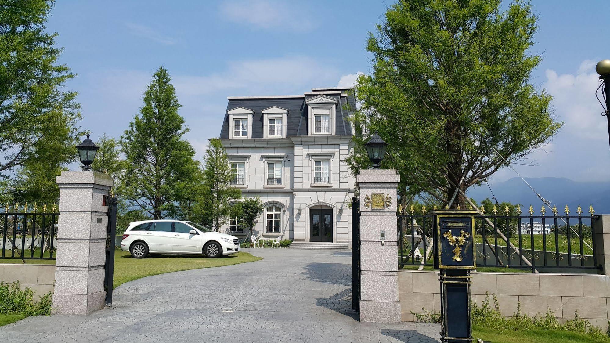 Haut Rhin Villa Yilan Exteriér fotografie
